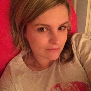 Meet your Posher, Carla